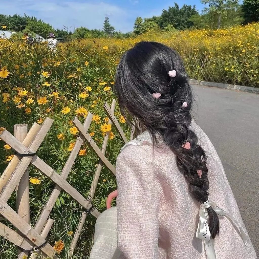女生爱女生